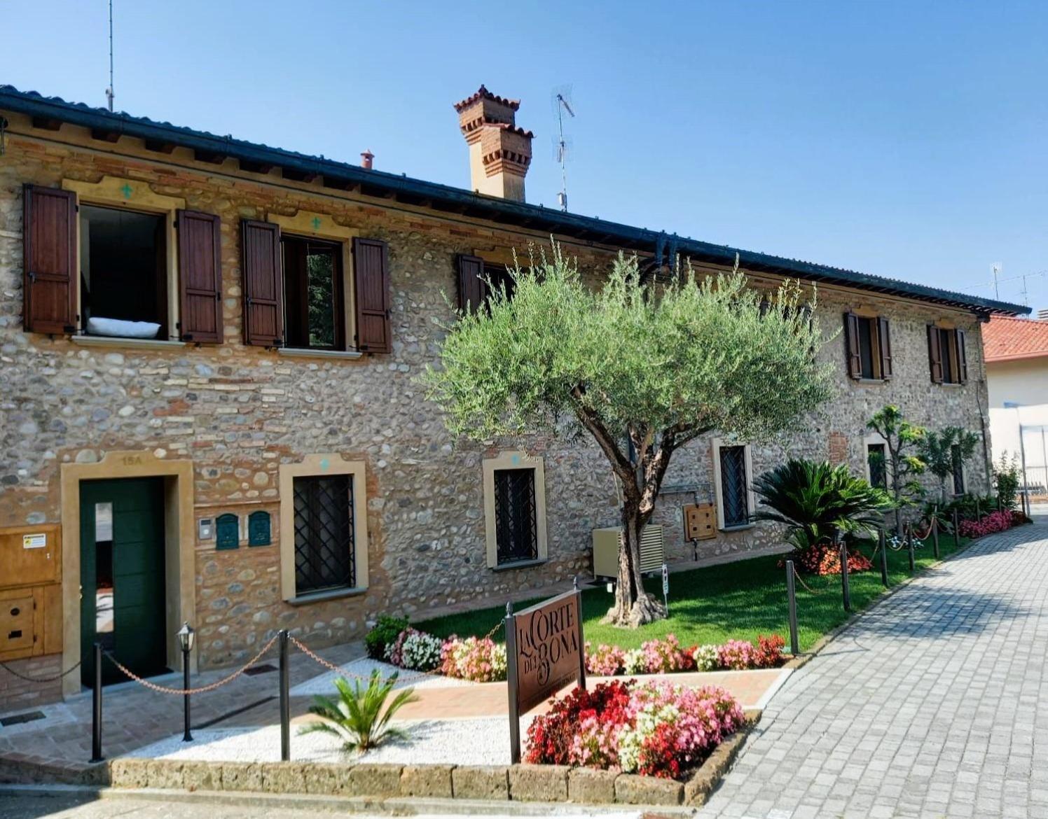La Corte Del Bona - Vicino Alle Cantine E A Circa 15 Minuti Dal Lago Di Iseo - Appartement Erbusco Buitenkant foto
